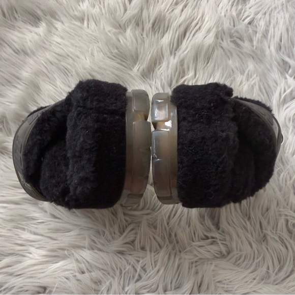 UGG Fuzzita Clear Size 6 - Picture 8 of 14